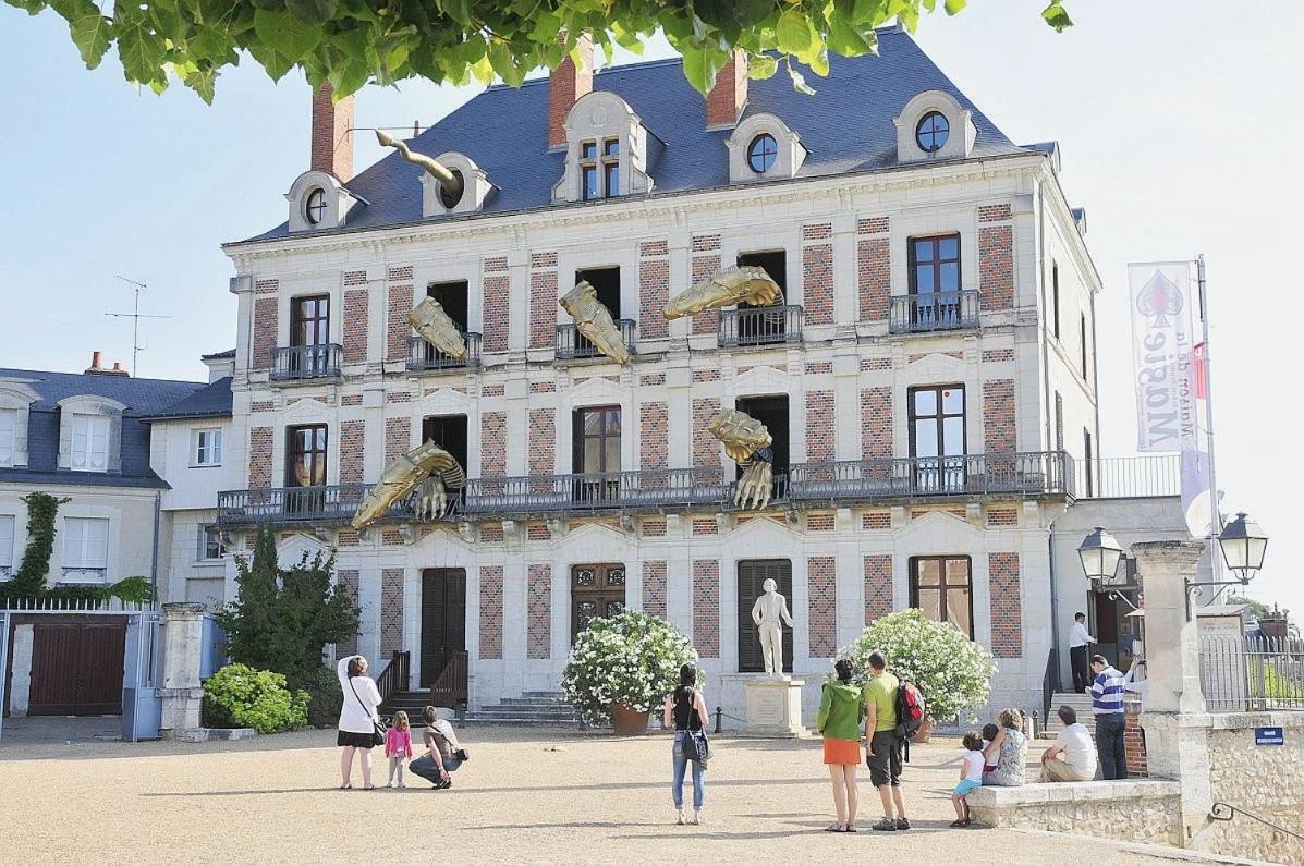 Loire Velo 3 Appartements Moderne Velo Parking 20 Places Velos Centre Ville Historique Blois Exterior foto